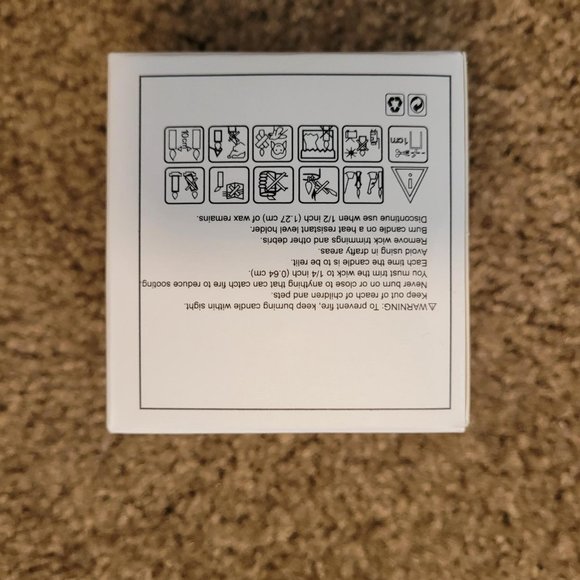 NWT! Enjoy the Good Times- delicate aroma candle- white tea scent - Picture 4 of 4